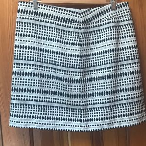 Ann Taylor Loft Mini Skirt w Textured Woven Fabric